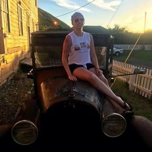 Meet your Posher, Amber